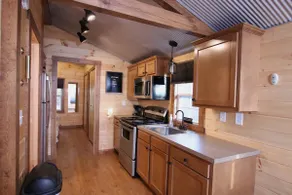 Cayo Cabin, 5-minutes to Berlin! - Image 5
