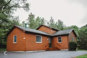 Log Cabin Family Getaway: Pine Creek Escape - Image 4