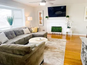 ★Scenic Getaway w/ Easy Access to Downtown Denver! - Image 5
