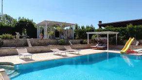 Marlù Luxury Rooms Pool and Garden - Image 2