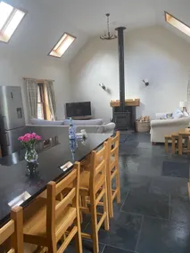 Idyllic cottage in the heart of Loch Lomond - Image 3