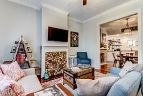 2BR Historic Cottage | 4 blocks to Forsyth Park - Image 2