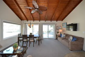 Views, Views, Views! Avalon Home on Front Street - Image 5