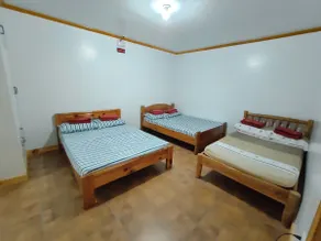 Log Homes Inspired Unit w/ Wi-Fi and Cable - Image 2