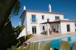 Amazing V5 Villa in Galé beach, Albufeira, Algarve - Image 3