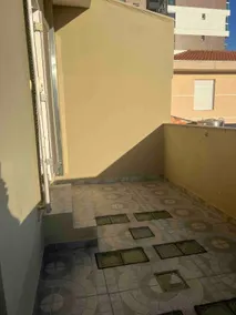 Townhouse with 24-hour private security - Image 2
