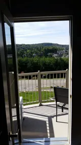 Gorgeous Condo With View In St-Sauveur - Image 3
