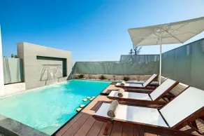 Perla Nera | Heated Pool - Image 3
