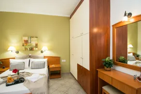 Polymnia Apartment - Laganas - Image 5
