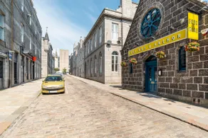 Charming retreat in historic heart | Parking - Image 4