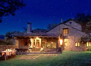 Pegatera. Farmhouse surrounded by forest. Disconnect - Image 3