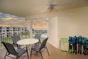 Ocean View 3br Condo! Indoor pool, steps to beach - Image 4