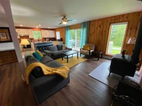 Beautiful cottage, spa & private beach on Lac d'Argent! - Image 3