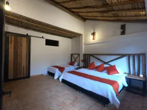 Hotel Casas de Campo el Ciruelo - Lake Cabin X 2 - Image 2