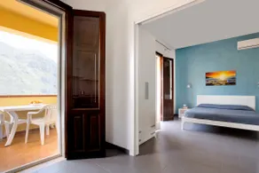 Deluxe house near the Baia Santa Margherita beach - Image 4