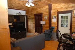 Sunflower Lodge - Image 2