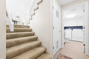 Updated 2 bed, 1.5 bath! - Image 5