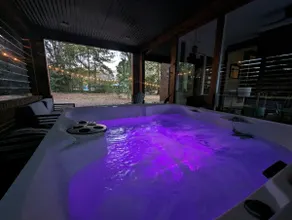Luxe | Hot Tub | Firepit | Heat Floors | EV | Walk - Image 2