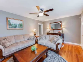 Peaceful Noble Hill Top Haven -at- Winston-Salem - Image 4