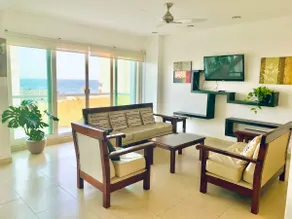 HOUSE in Velamar with access to the sea - Image 2