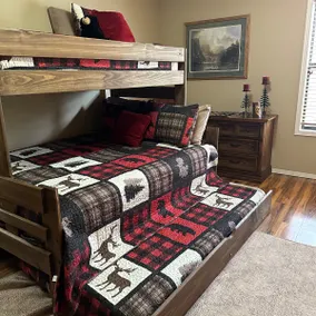 Cloud View Hideaway | Cozy 2BR + Walk to Burro St - Image 4