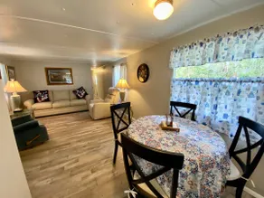Glamping at its finest! 1/1 private wooded getaway - Image 3