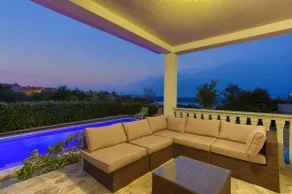 Residencia La Famiglia with heated swimming pool and beautiful Seaview - Image 4