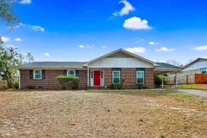Modern Home Near Medical Center and Fort Bragg - Image 3