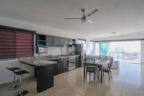 Loft with an ocean view in Playa San Miguel - Image 4