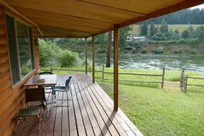Rugg's R&R River View Cabin - Image 4