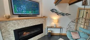 NEW luxury WATERFRONT home! ADA,roof deck, garage+ - Image 4