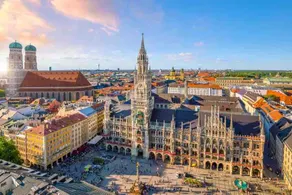 Lisa’s Bright Apartment in the Heart of Munich - Image 5