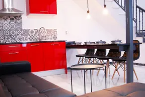 Fabulous Loft Historic Center Parking available - Image 2