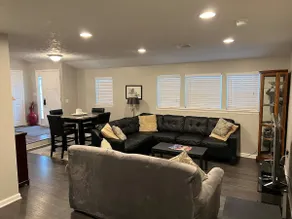 1.5 bath Home across from Lake Erie - Image 3