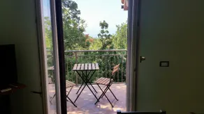 Sea view apartment - Image 3