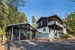 Forest House with Views - 45min from Stockholm - Image 2