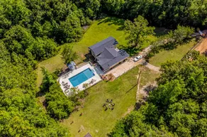 Azalea Pines Retreat: Pool+Beach+Forest+5acres - Image 3
