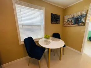 Meet the Audrey, close to Old Town & Dwntwn ABQ - Image 5