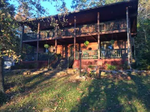 Rustic log home near Mammoth Cave and Cave City - Image 2