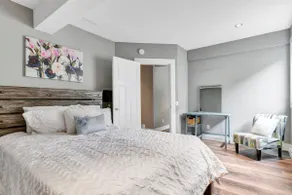Cozy suite with a view - Image 5