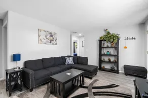 Relaxing 3 bed/ 2 living areas with TV's in rooms - Image 5
