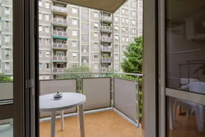 GuestHost - City Life & MiCo Cosy and Functional Apartment - Image 2