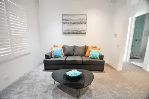 Modern, upgraded desert retreat in La Quinta! - Image 3