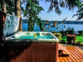 Harbor Hideaway Waterfront Home - Image 3