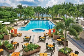 Private condo hotel at Four Seasons Brickell - Image 3