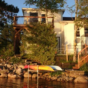 Beautiful One Bedroom Apartment on Harvey Lake. - Image 2