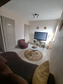 Townhouse, Mariniers district. - Image 3