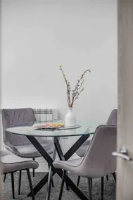 Huge 2BR City Centre Apt | Glass Roof | Sleeps 6 - Image 3