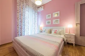 Stylish apartment in Acropolis - Image 3