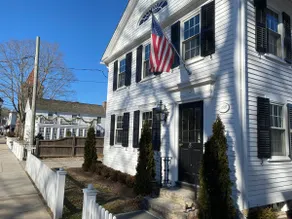 Ideal Historic Home in Essex Village - Image 2